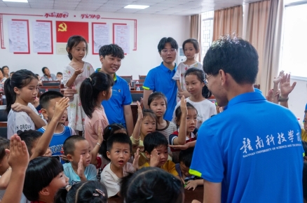 beat365平台官方网站经济管理系开展暑期“三下乡”社会实践